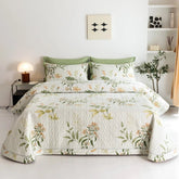 King Size Botanical Quilt Set – Lightweight 100% Cotton, Cooling Fabric for Stylish Bedroom Décor