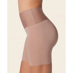 Svelte Seamless Lift Short
