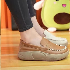 Retro Women’s Soft Leather Loafers – Comfort Meets Elegance