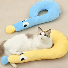 Plush Moon-Shaped Pet Pillow (+Free Gift Included)