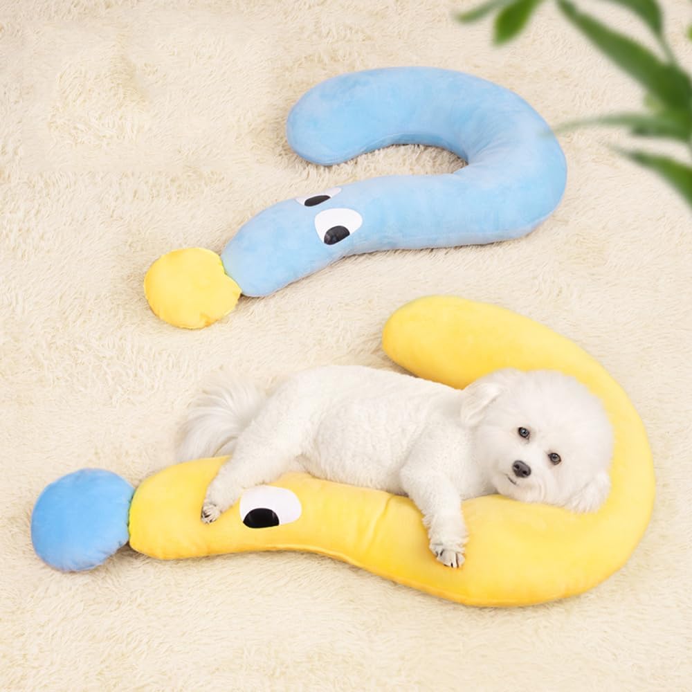 Plush Moon-Shaped Pet Pillow (+Free Gift Included)
