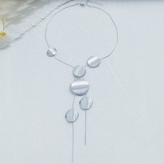 Lunara Halo Necklace