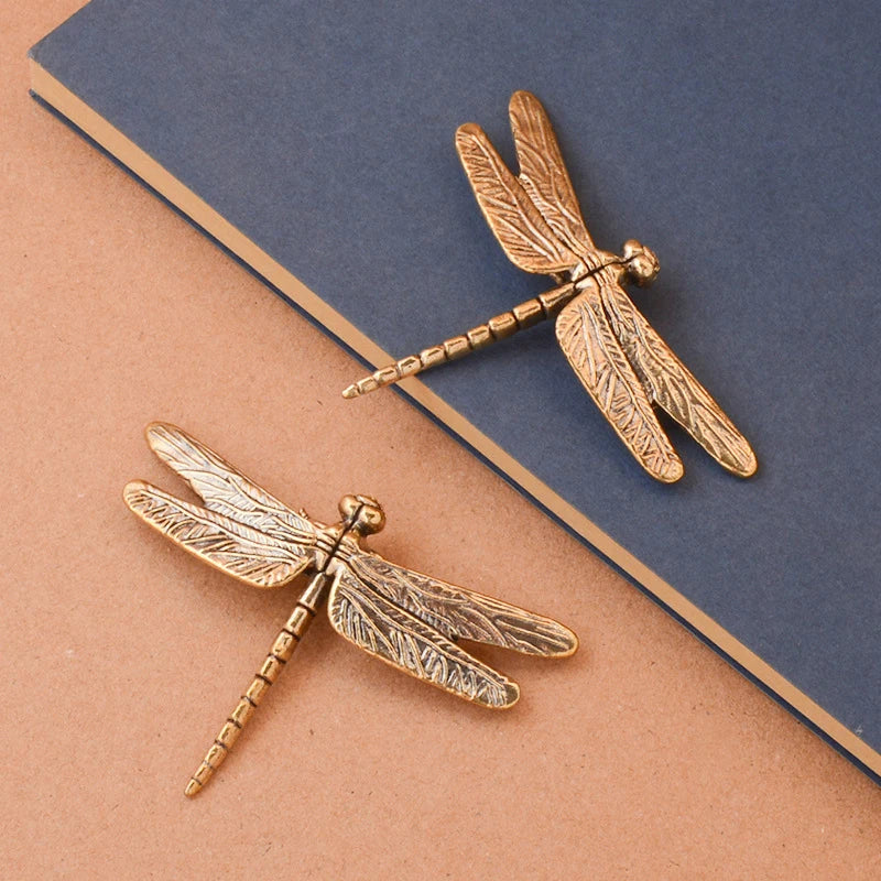Solid Brass Simulation Insect Honeybee/Dragonfly Figurines Miniatures Tea Pet Funny Beetle Craft Desktop Ornament Home Decoratio