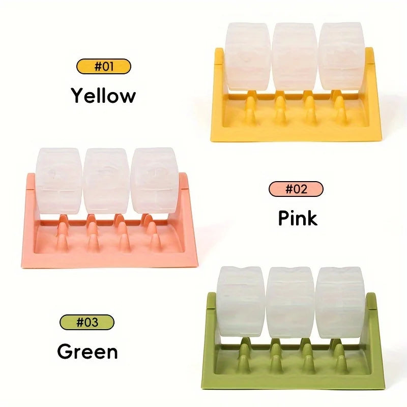 Interactive Dog Toys Food Dispenser Toy - Puzzle Feeder with Leak-Proof Design Slow-Feeding Design Durable PP Material for Dogs