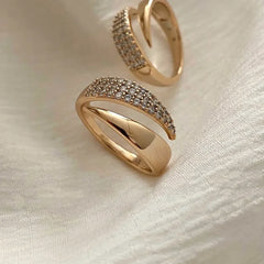 Lunara Allure Ring