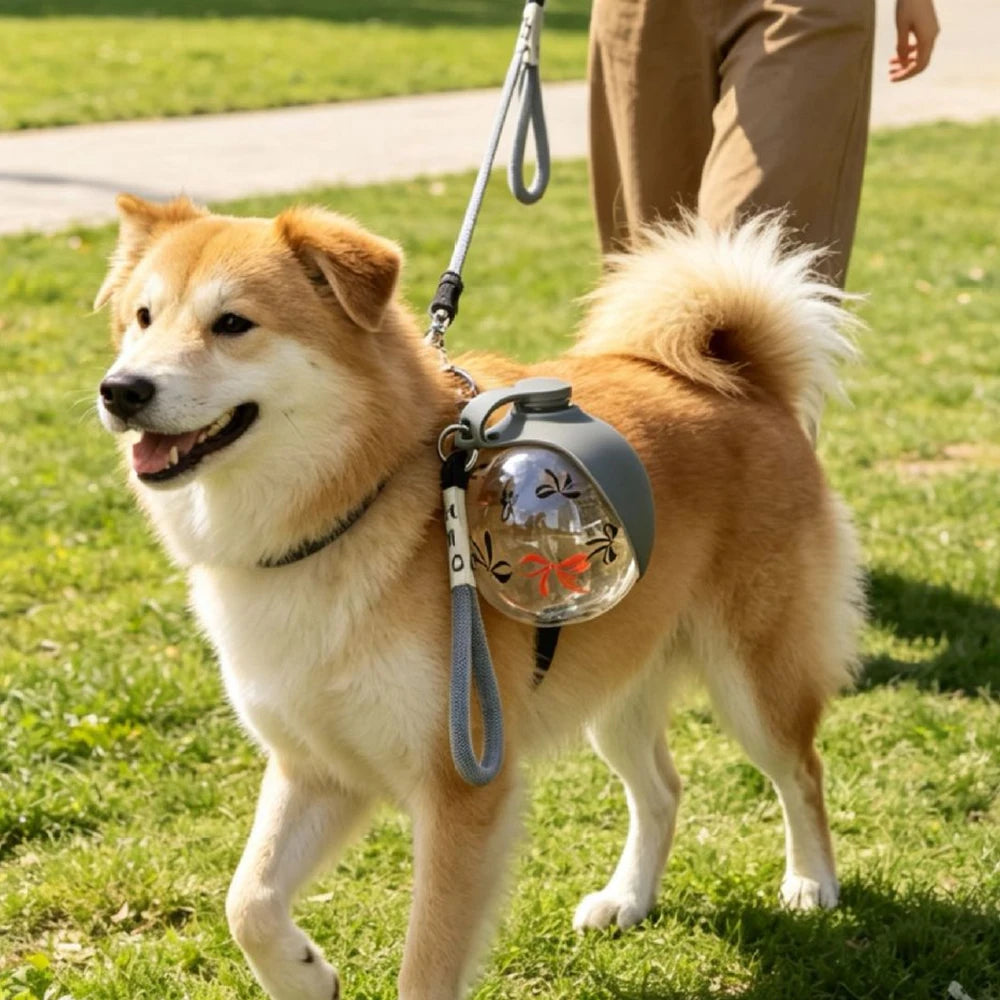 2-In-1 Portable Convenient 545ML Dog Water Bottle for Dogs Leak-Proof Compact Dog Travel Water Bottle Plastic Bottle Silicon