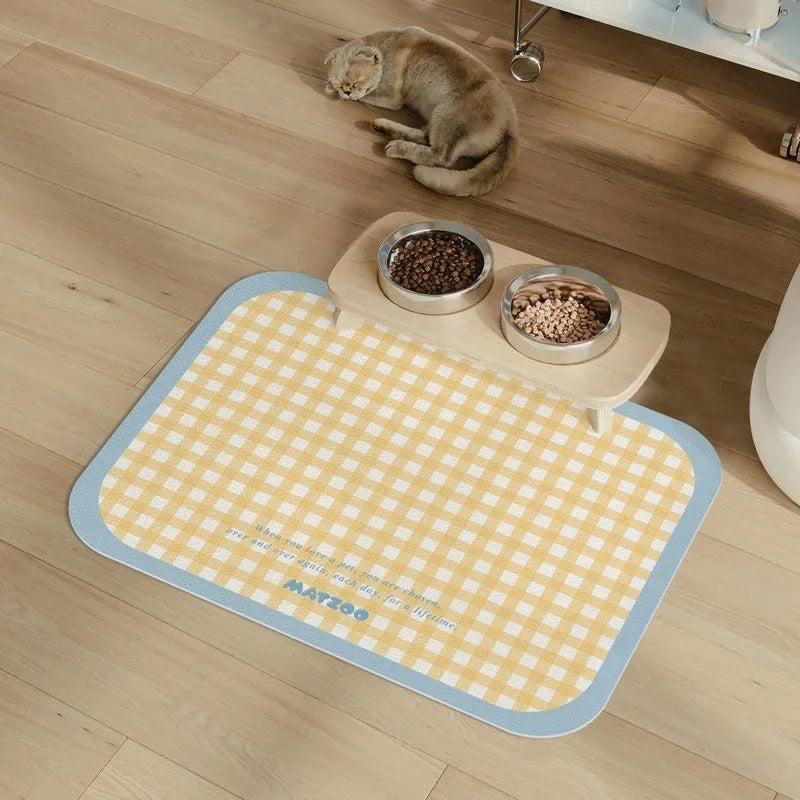 Checkered Non-Slip Rubber Pet Feeding Mat, 3 Sizes