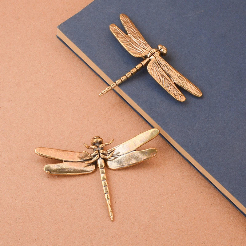 Solid Brass Simulation Insect Honeybee/Dragonfly Figurines Miniatures Tea Pet Funny Beetle Craft Desktop Ornament Home Decoratio