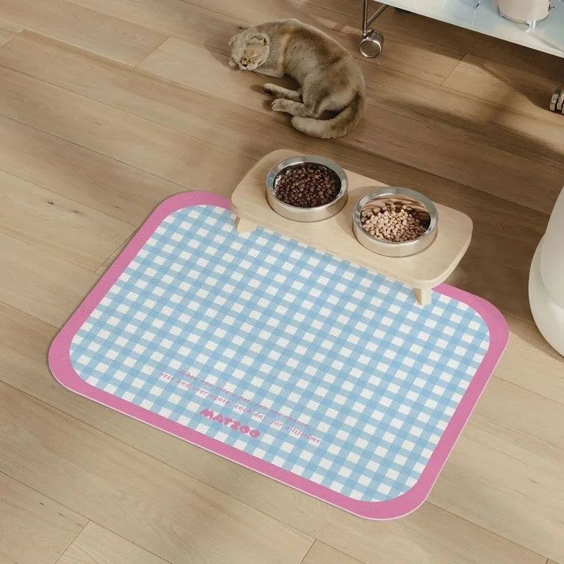 Checkered Non-Slip Rubber Pet Feeding Mat, 3 Sizes