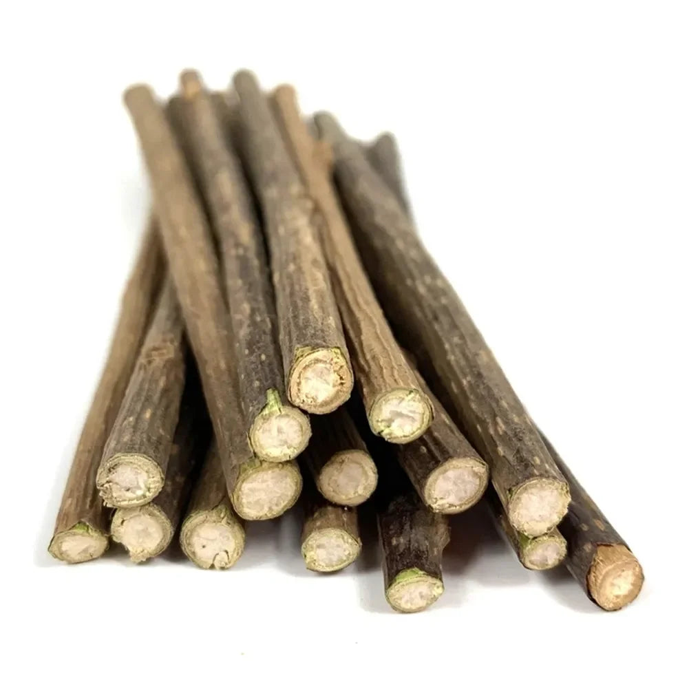 Natural Silvervine Matatabi Chew Sticks for Cats, 15 Pack
