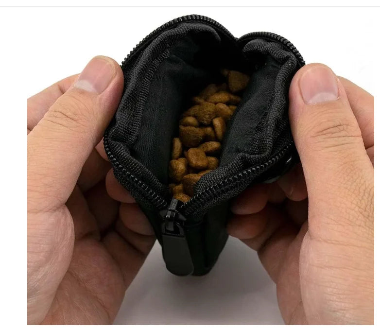 1 Pc Portable Dog Snack Bag Pet Snack Bag Frees The Owner's Hands For Outdoor Walks Suitable For Pet Travel Or Outdoor Training.