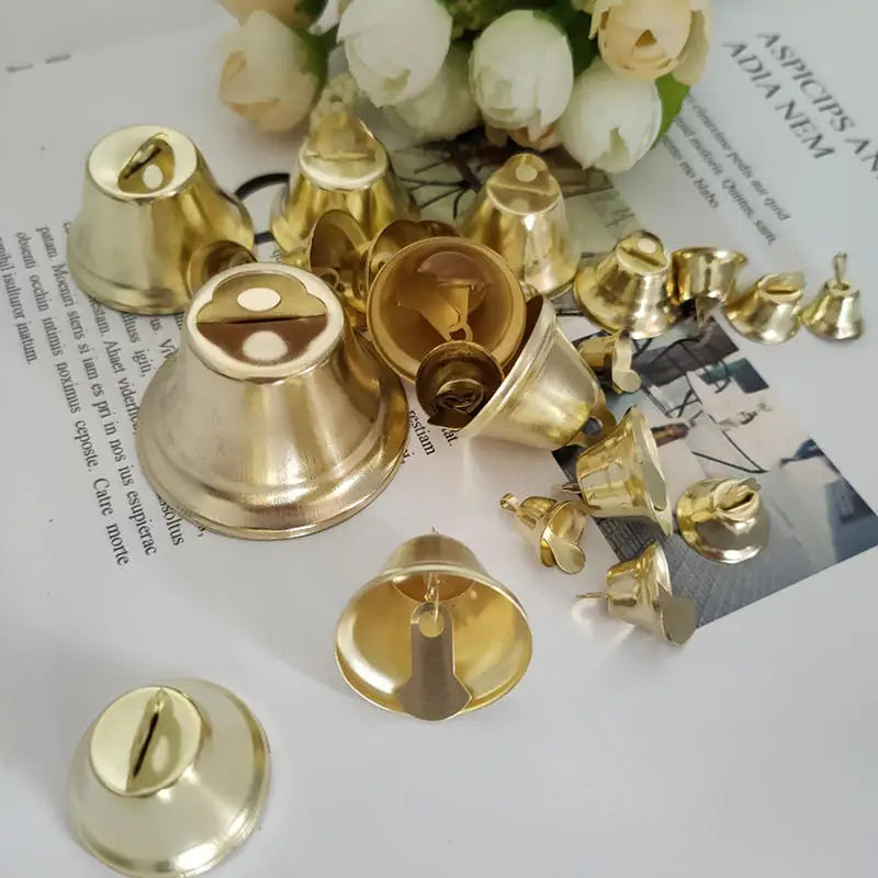 10/20/30Pcs Xmas Gold Small Jingle Bells Hangable Metal Bell Wedding Christmas Decor DIY Crafts Pet Accessories-35/38/45/50mm