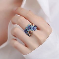 Bloomrise Statement Ring