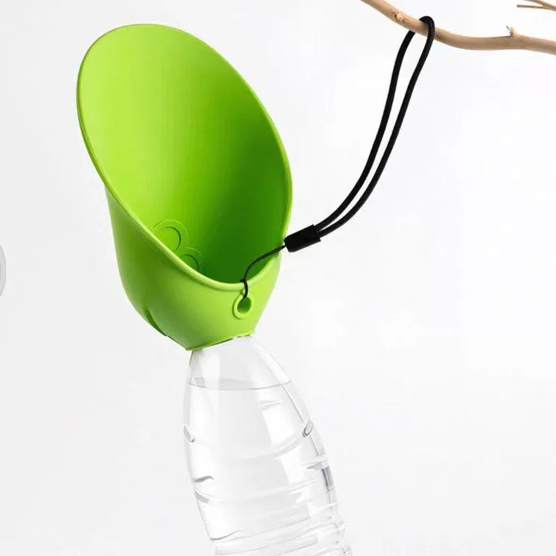 Foldable Portable Pet Drinking Cup