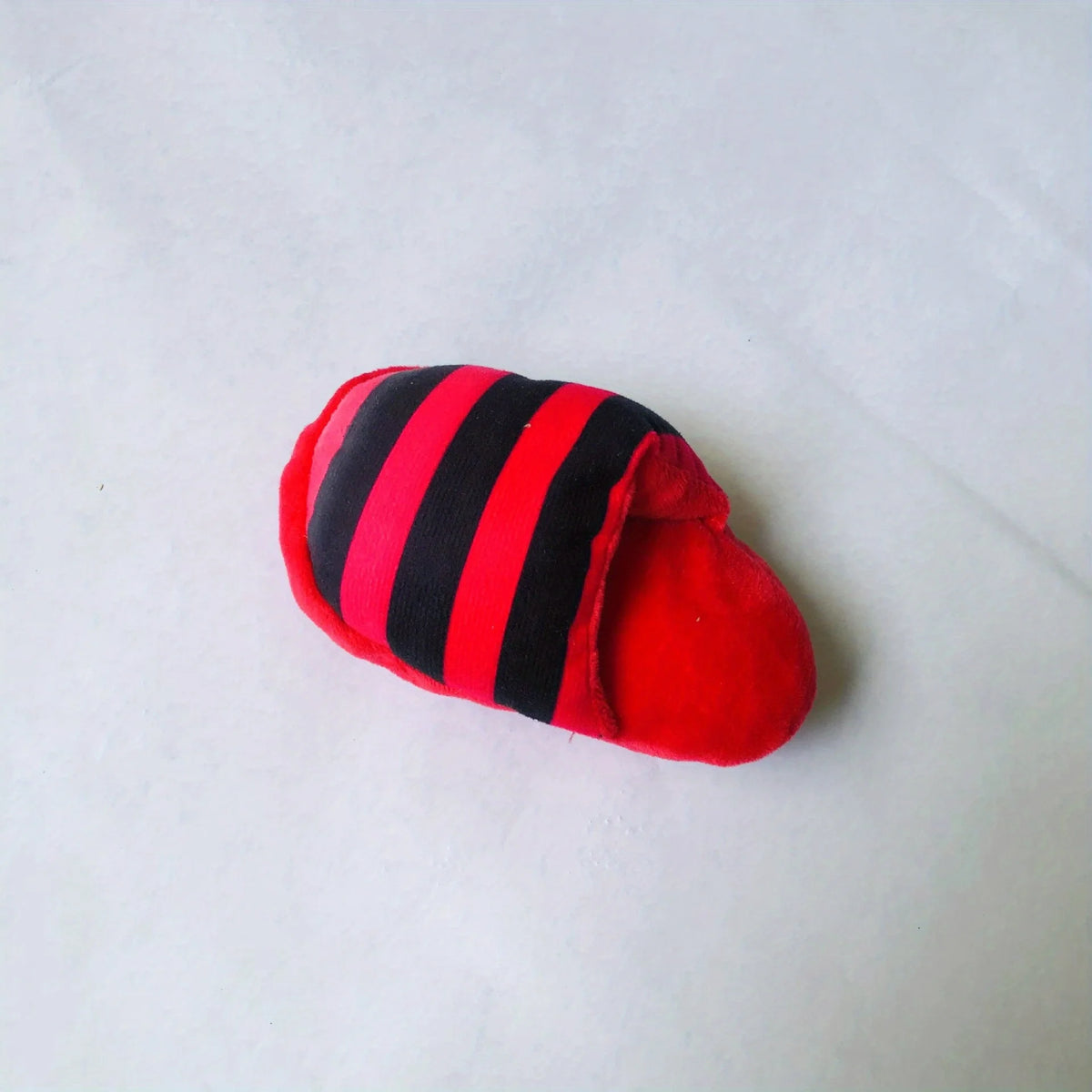 Durable Plush Squeaky Slipper Chew Toy Colorful Cartoon Dog Toys Animal Bite-Resistant Soft Interactive Pet Play Pet Supplies