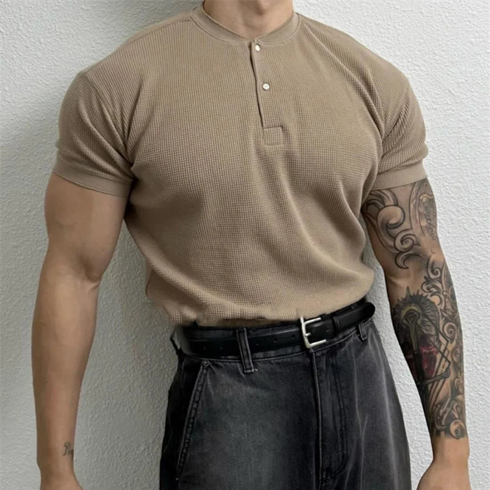 Vestus Ribbed Henley Tee