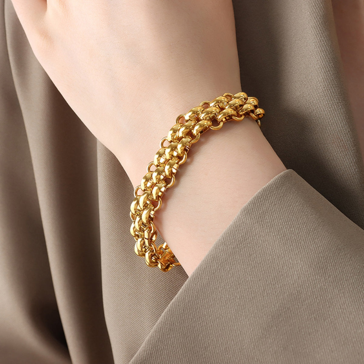 Gold-Plated Toggle Clasp Bracelet Trendsi