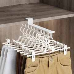 GarmaFlex™ - Expandable Garment Hanger