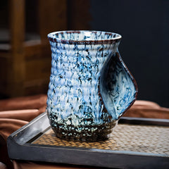Handcrafted Ceramic Mug with 500ml Capacity – Bold Design and Ergonomic Handle