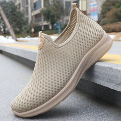 Momentum Knit Running Shoes