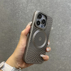 Valen Titanium MagSafe Case