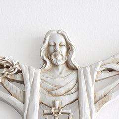 A Risen Christ Wall Cross dylinoshop