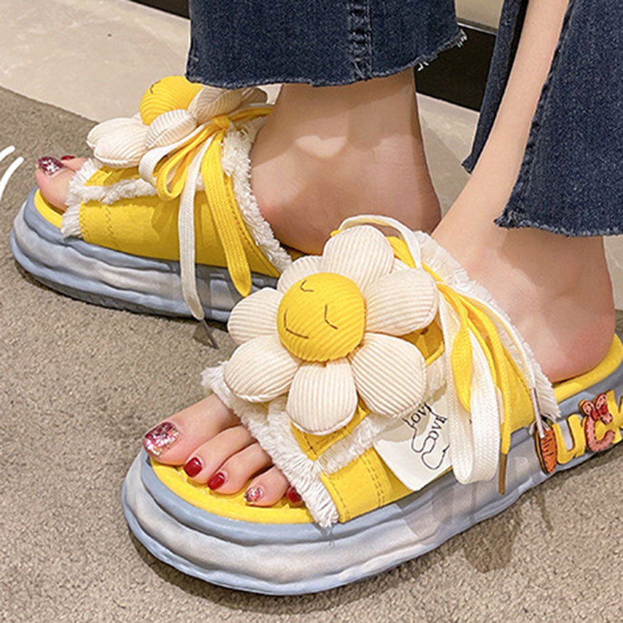 Sunflower & Shoelace Decor Slippers dylioshop