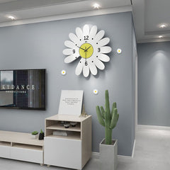 Daisy Clock With Wall Sticker dylinoshop