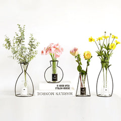 Metal Black Silhouette Outline Style Vase Feajoy