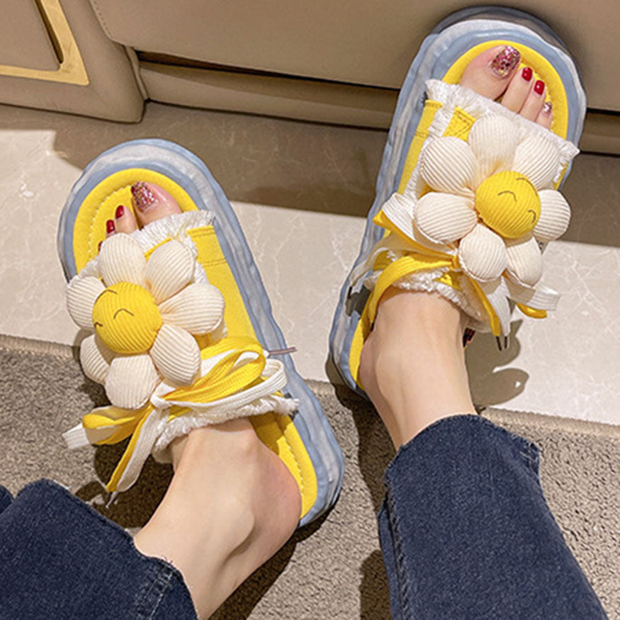 Sunflower & Shoelace Decor Slippers dylioshop