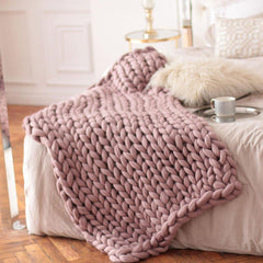 Chunky Knitted Blanket dylinoshop