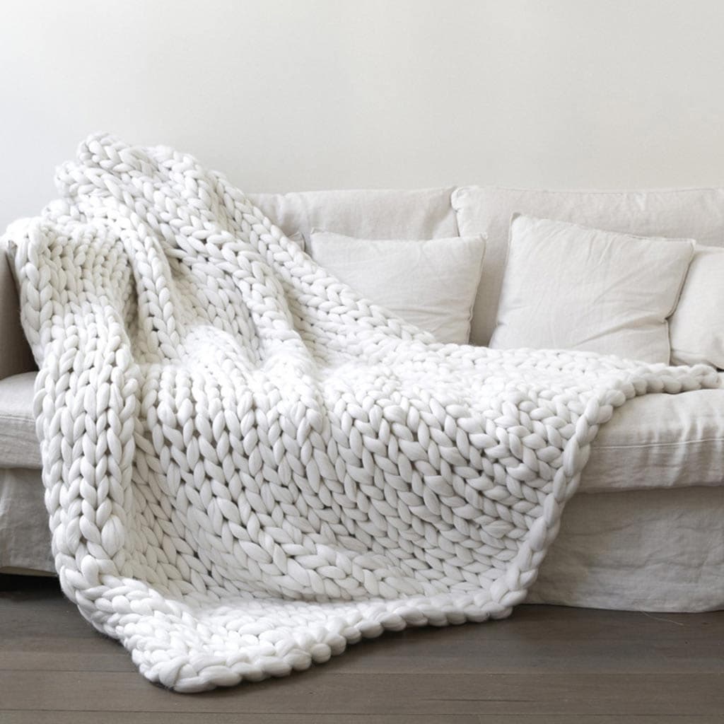 Chunky Knitted Blanket dylinoshop