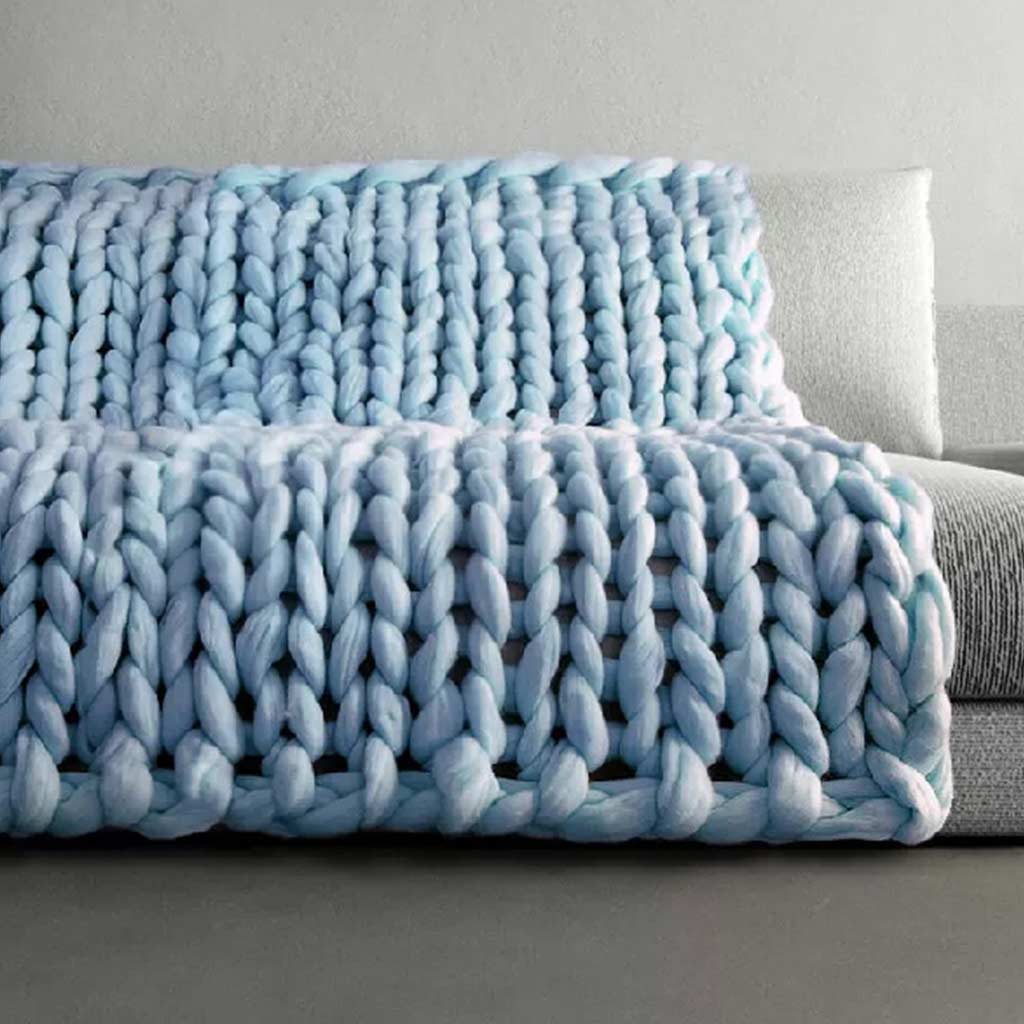 Chunky Knitted Blanket dylinoshop