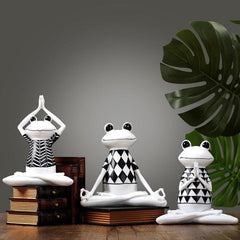 White Yoga/Meditation Frog Feajoy