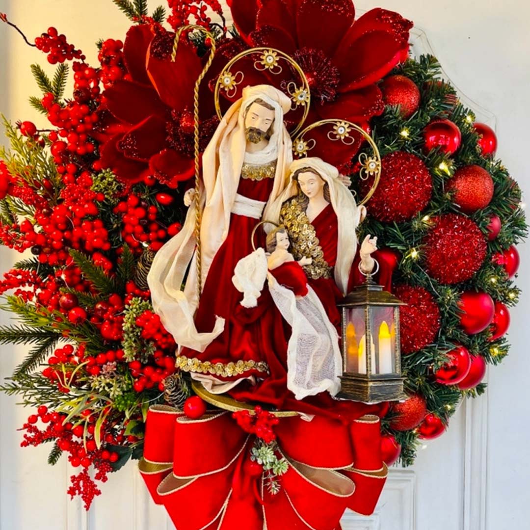 Sacred Christmas Wreath with Lights feajoy