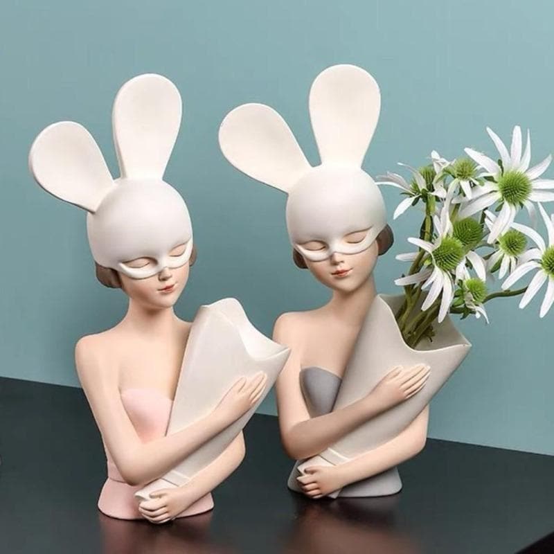 Bunny Girl Vase dylinoshop