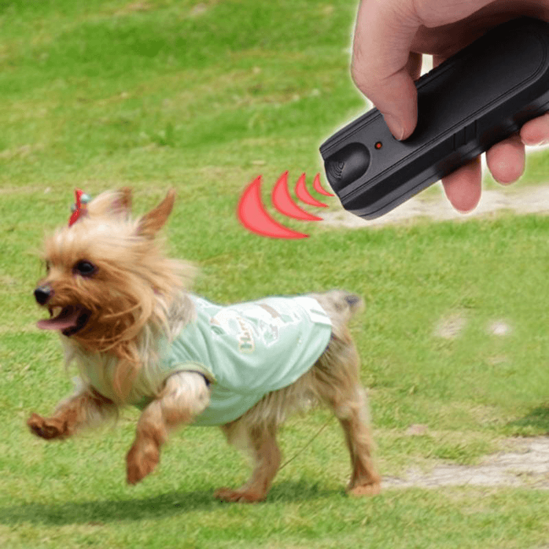 Garden LED Ultrasonic Animal Repeller Dog Training Device Pet anti Barking Stop Bark Trainer dylinoshop