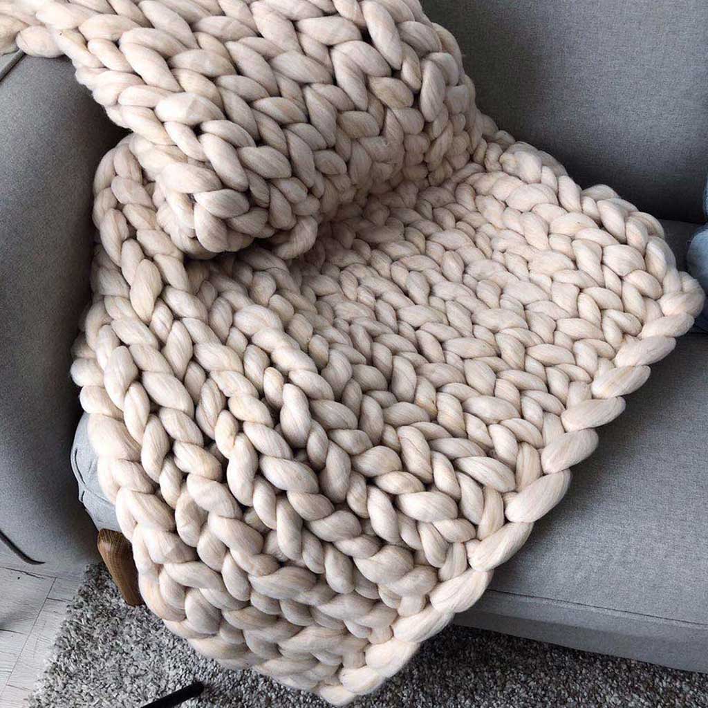 Chunky Knitted Blanket dylinoshop