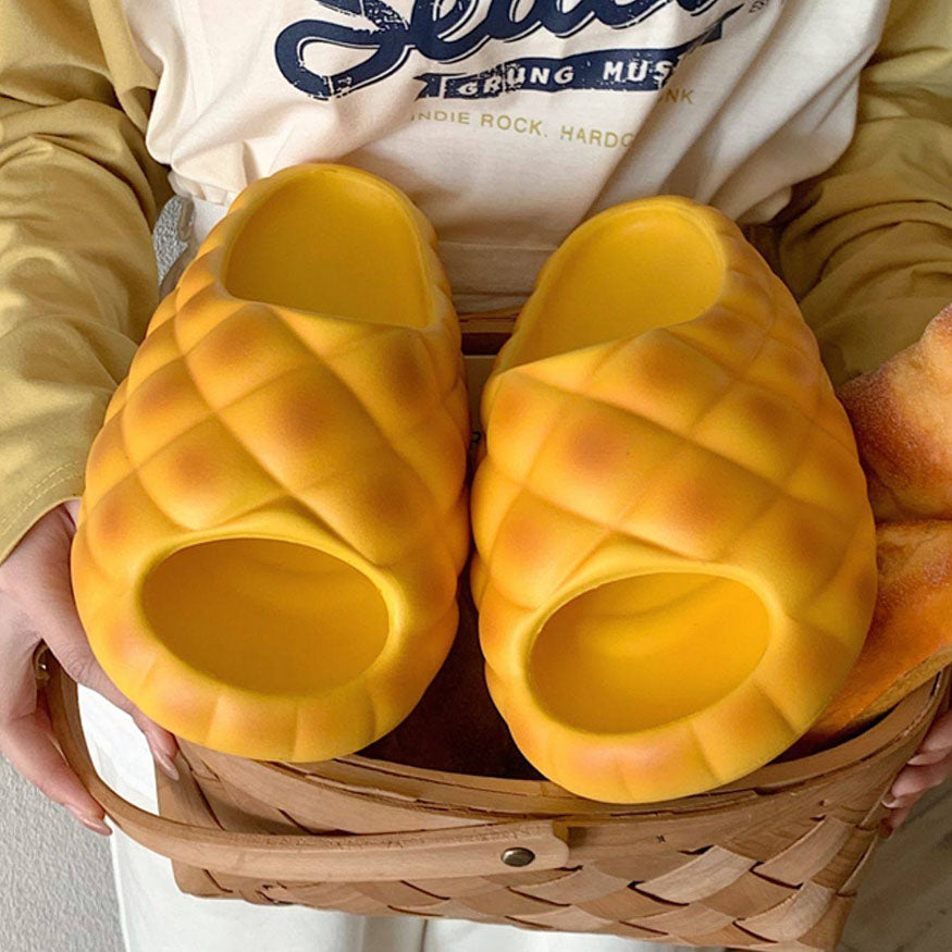 Pineapple Bread Shaped Slides dylioshop