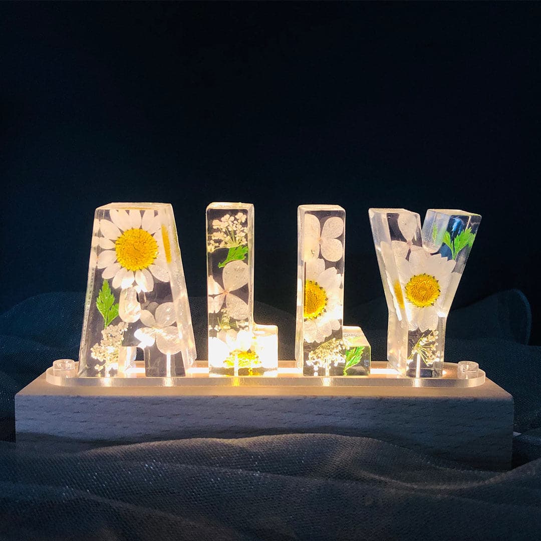 Dried Flowers Resin Letter Lamp - HANDMADE (2-10 Letter) Feajoy