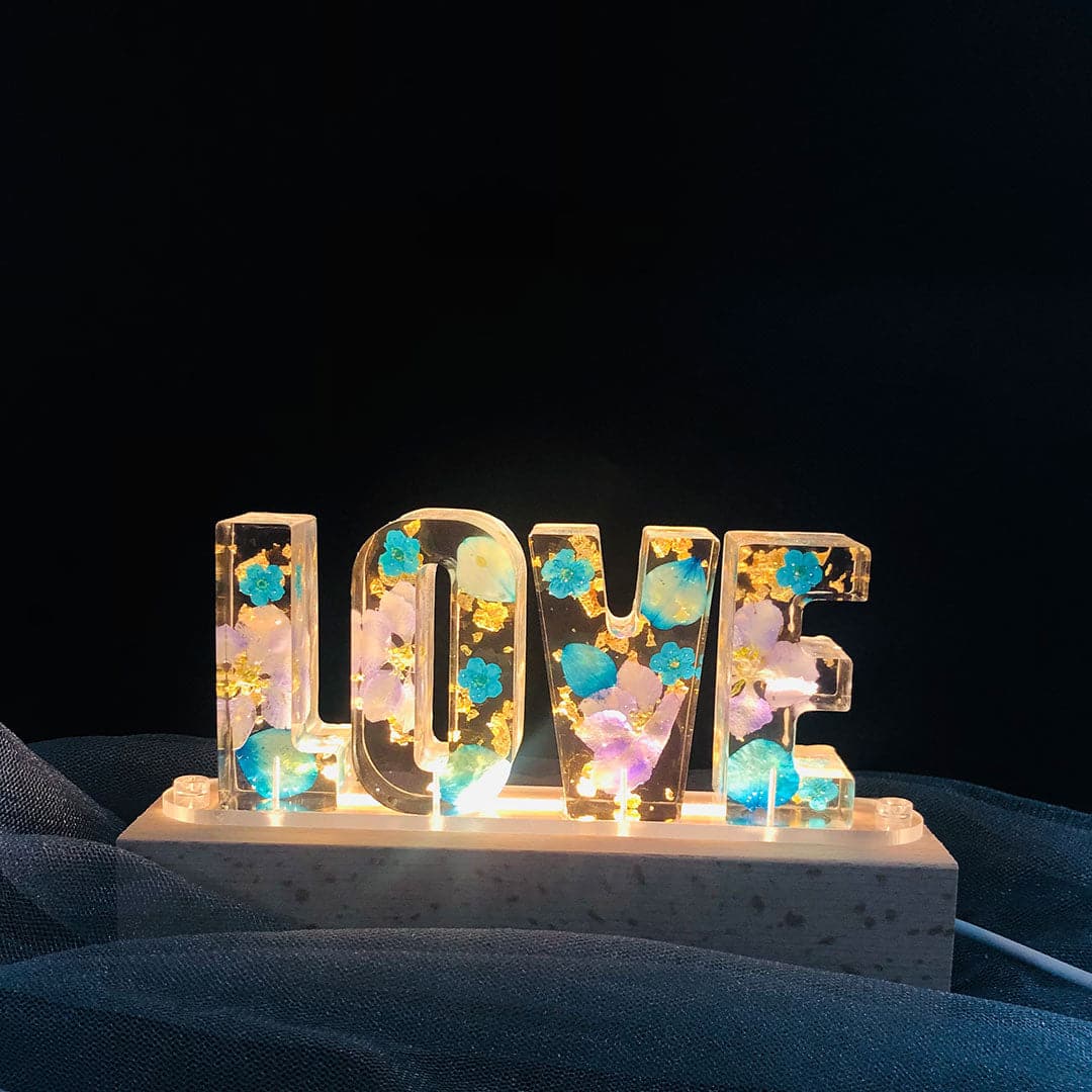 Dried Flowers Resin Letter Lamp - HANDMADE (2-10 Letter) Feajoy