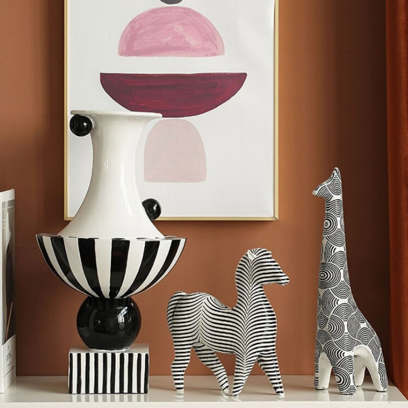 Modern B&W Animal Figurines Feajoy