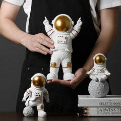 Astronaut Figurines dylinoshop