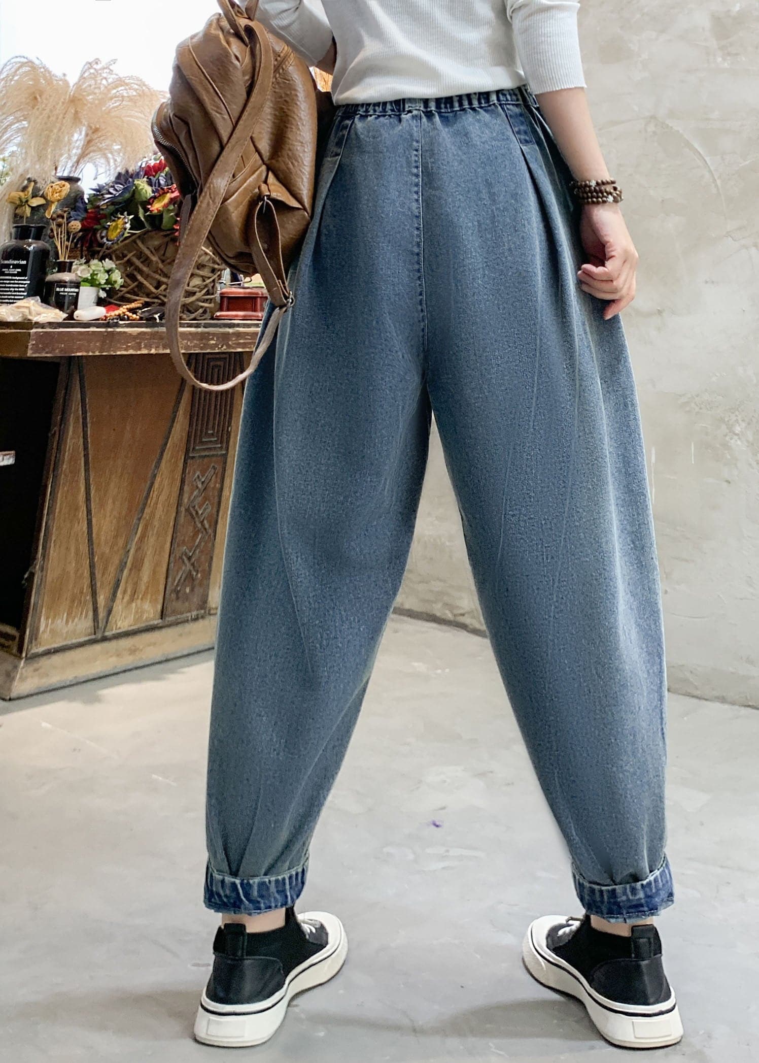 Beautiful Denim Blue Floral Embroideried Elastic Waist Pockets Cotton Harem Pants Summer NZ-LPTS220627