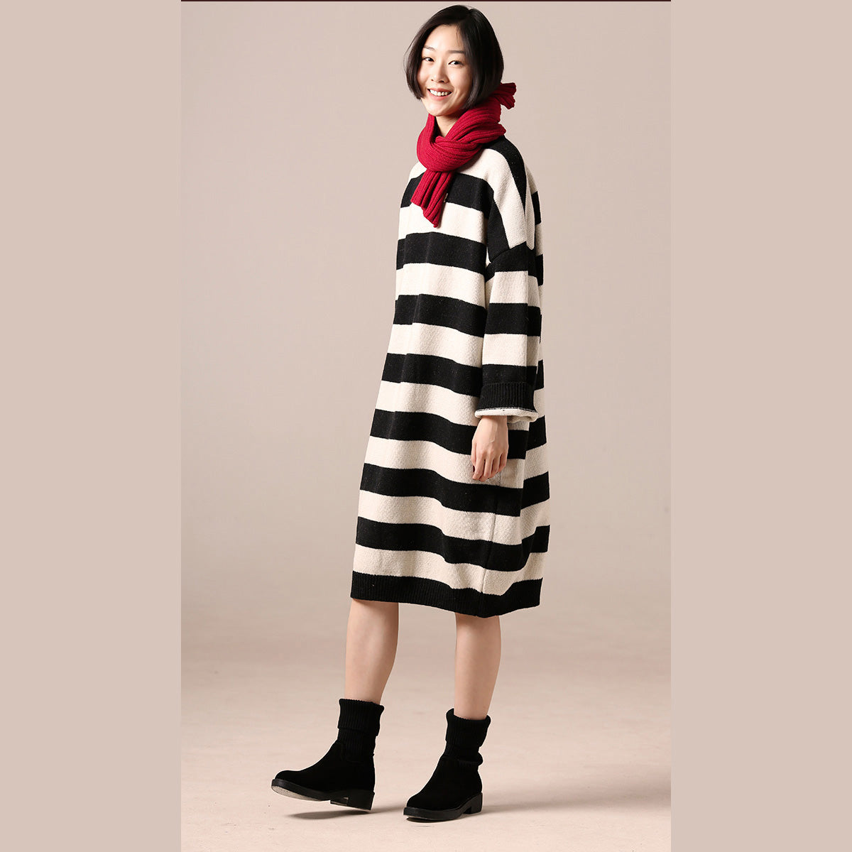 Elegant black white Woolen Coats Women trendy plus size medium length coat side open o neck spring woolen outwear NSD181213