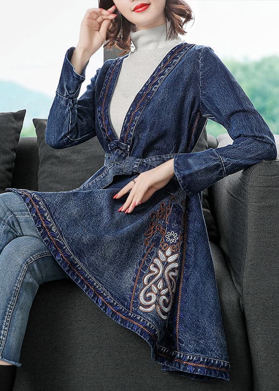 Fashion Blue low high design V Neck Embroideried Cotton Denim trench coats Long Sleeve NZ-TCT220304