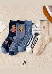 Fashion Embroidery Jacquard Cotton Mid Calf Socks dylinoshop