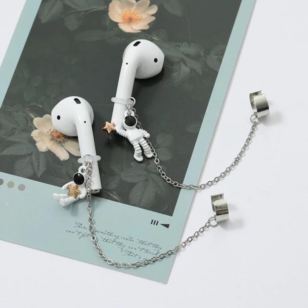 Astronaut Earphone Clip dylinoshop