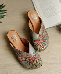 Grey Cowhide Leather Handmade Embroideried Soft Slide Sandals BX-XZ-TX20220401