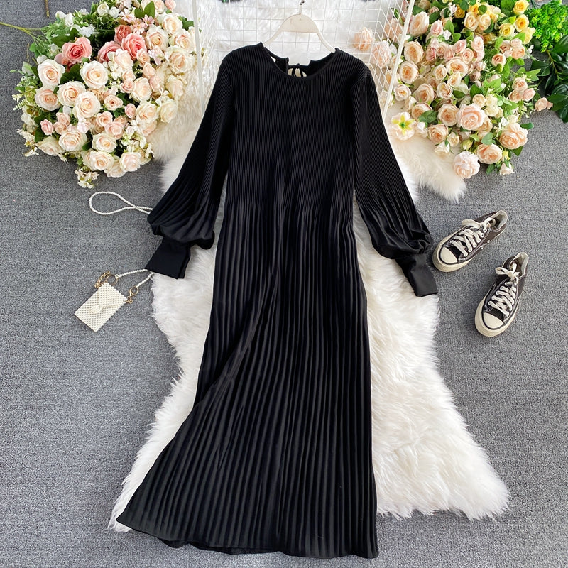 Women Vintage Pleated Chiffon Long Dress Casual Solid O-Neck Draped Robe dylinoshop